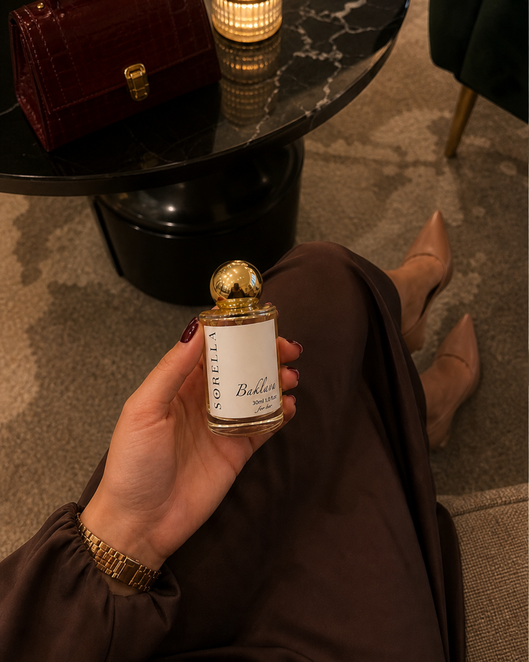 Baklava Sorella moments — The finishing touch to a date-night outfit, just before heading out.