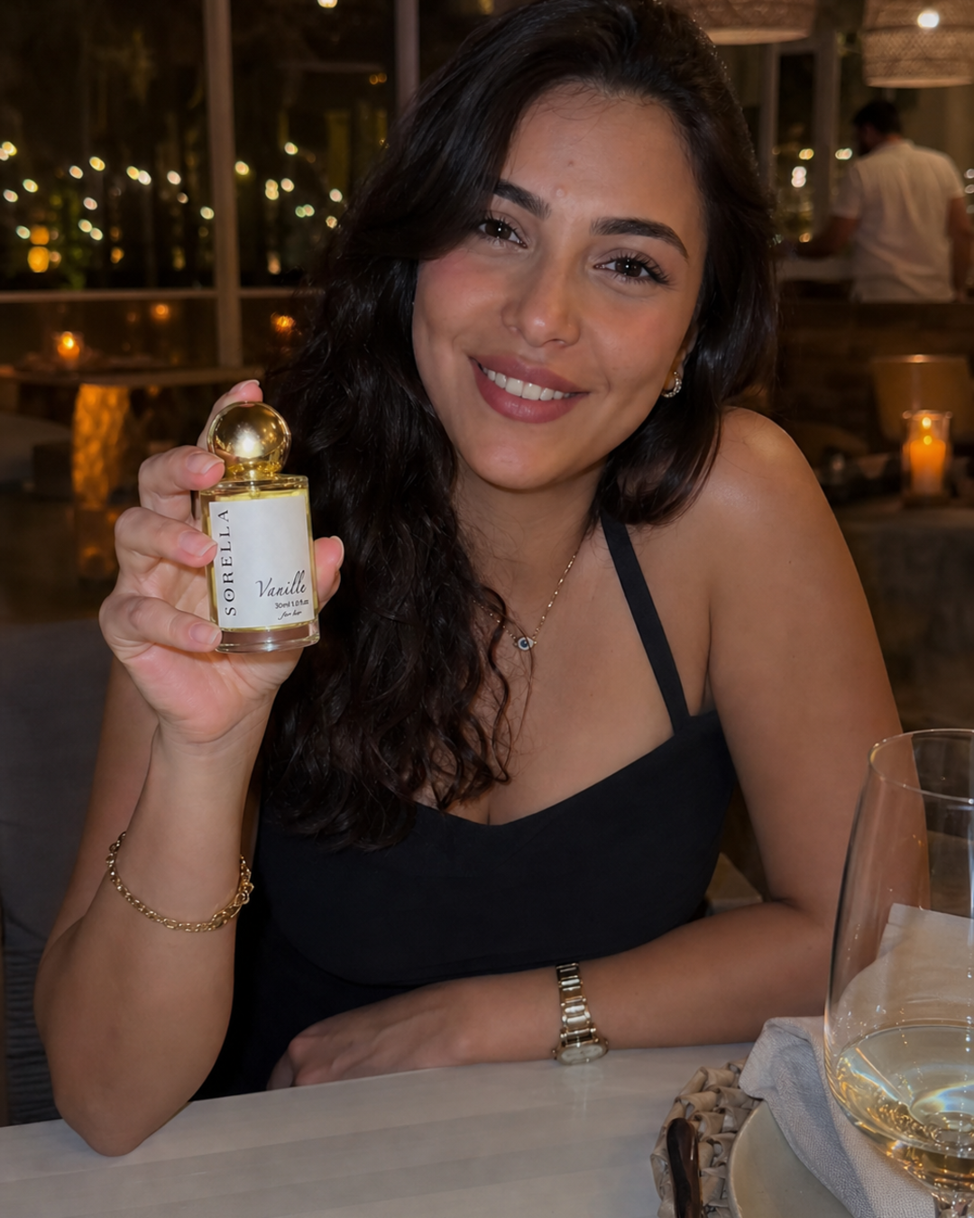 Vanille Sorella moments — A date-table moment for the little pause before the night properly begins.